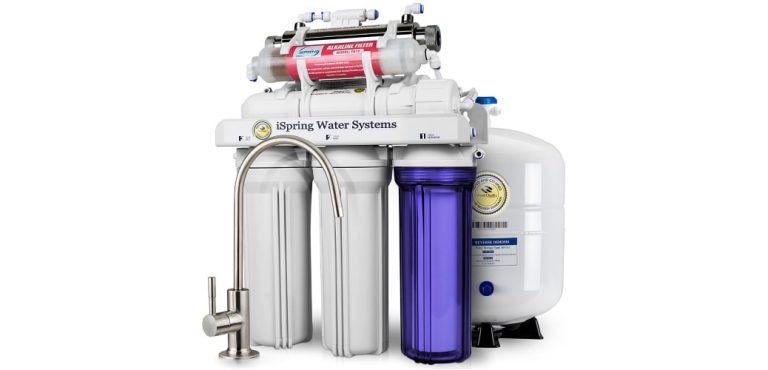 Pros and Cons of a Reverse Osmosis Water Filter System