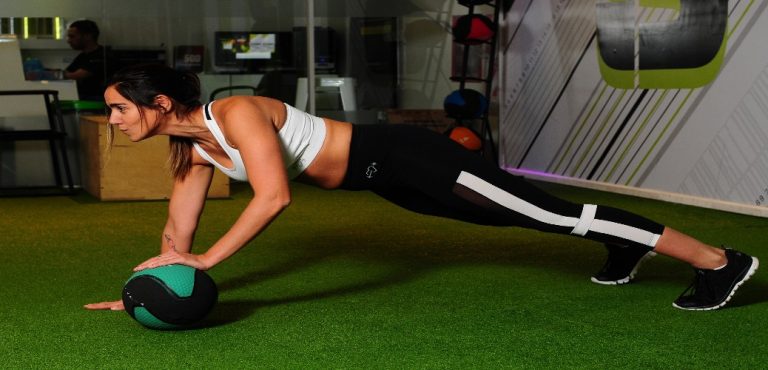 Functional Fitness Exercises and Tips for Your Home Gym