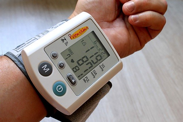 pressure device, meter, blood pressure